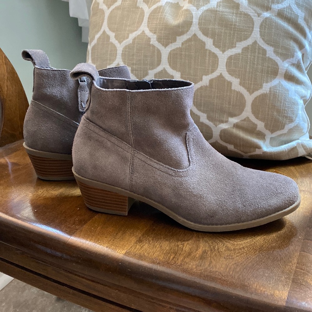 Vionic Booties - image 1